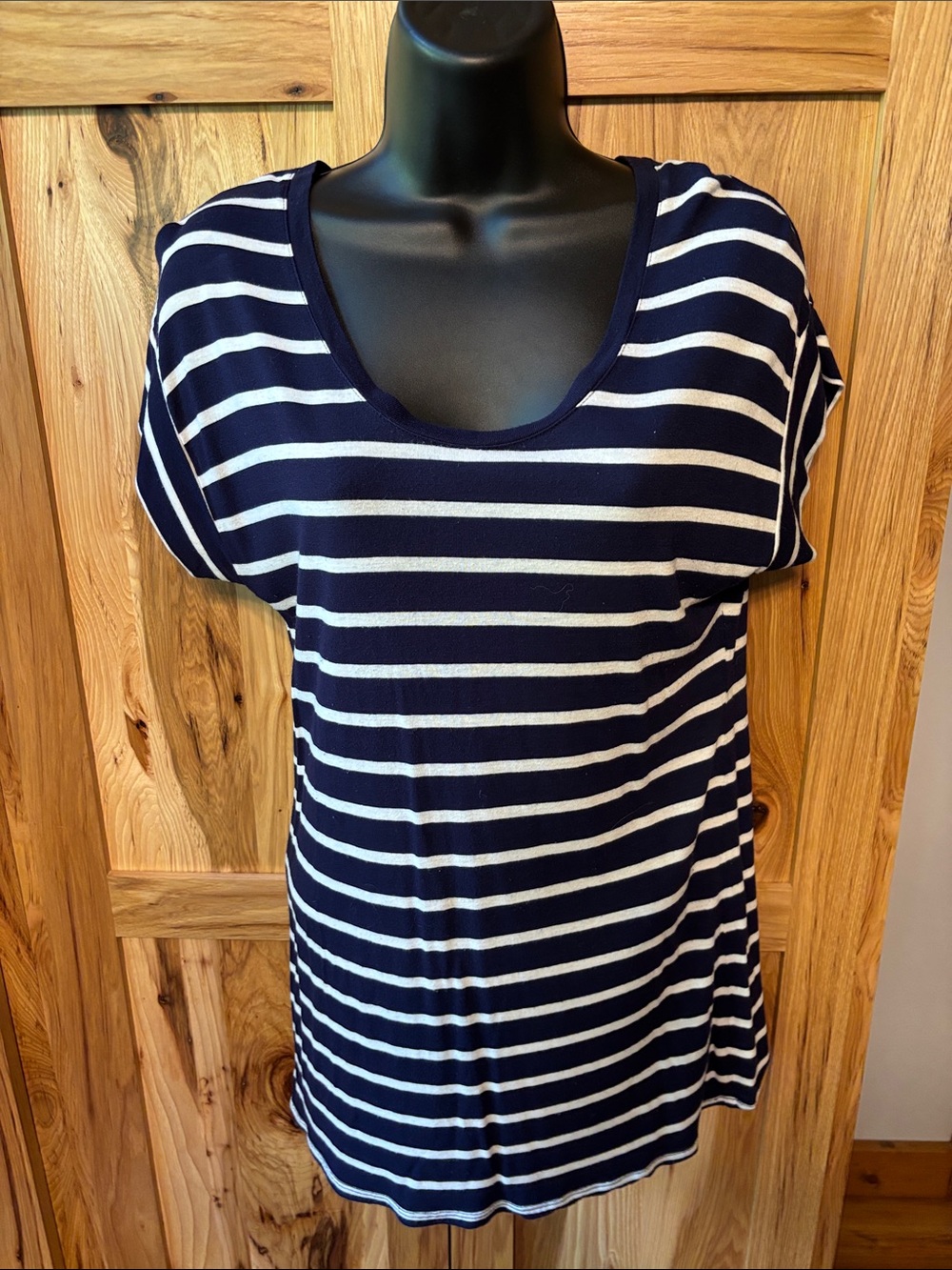 Old Navy Navy and White Striped Scoop Tee - Casual Short Sleeve